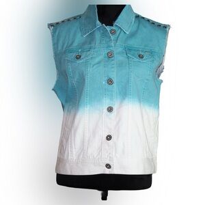 Bullhead Women’s 🌸Ombre🌸 Denim Vest - SZ LG